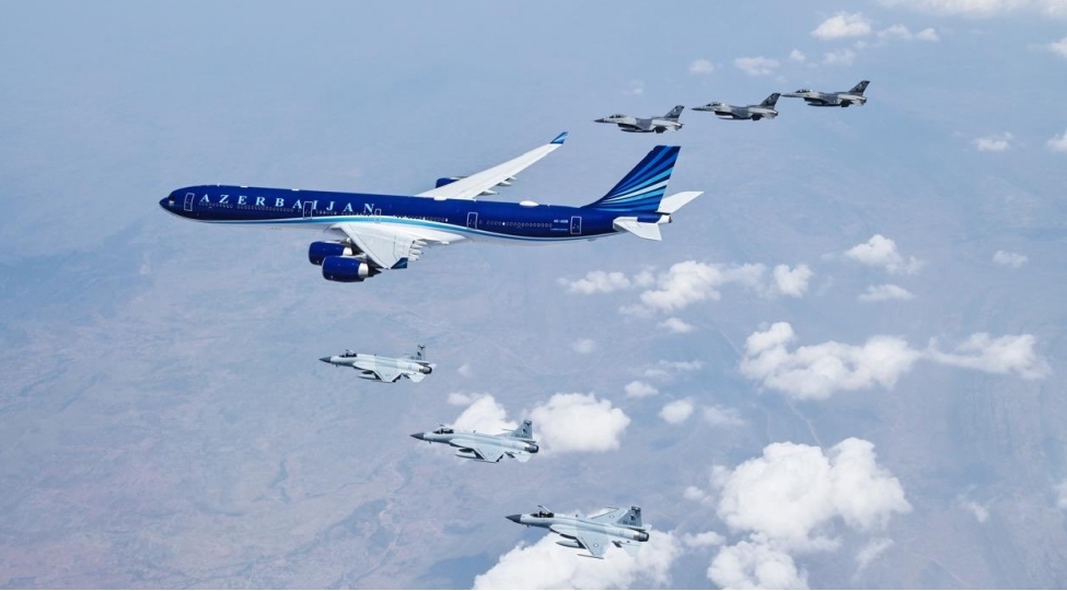 azerbaycan-liderini-pakistanda-bele-qarshiladilar-video