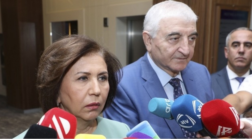 qadinlarin-kishilerle-birge-sechkilerde-huquqlarindan-istifade-etmesi-uchun-tebligat-apaririq-bahar-muradova