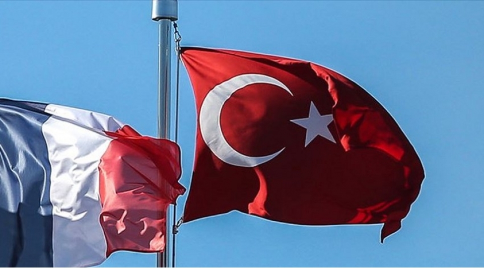 turkiye-ile-fransa-arasinda-tehsil-sahesinde-yaranan-bohran-siyasi-motivlidir-kiv