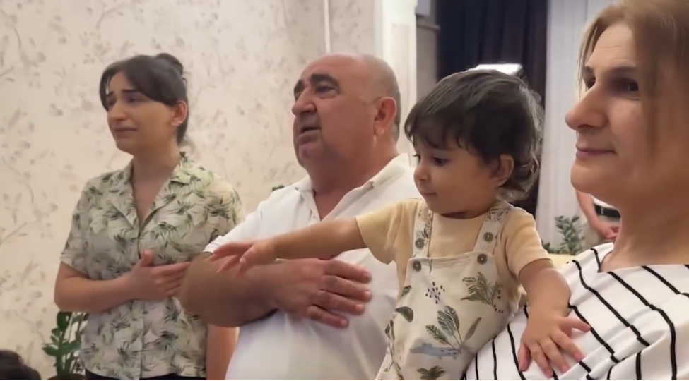 himni-birlikde-oxudular-video