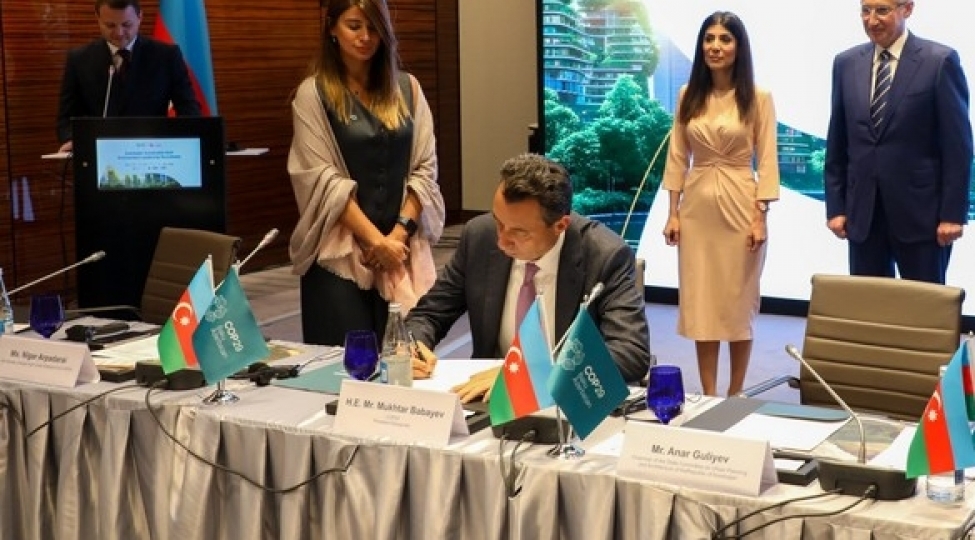 azerbaycanda-dayaniqli-yashil-tikinti-beyannamesi-imzalanib