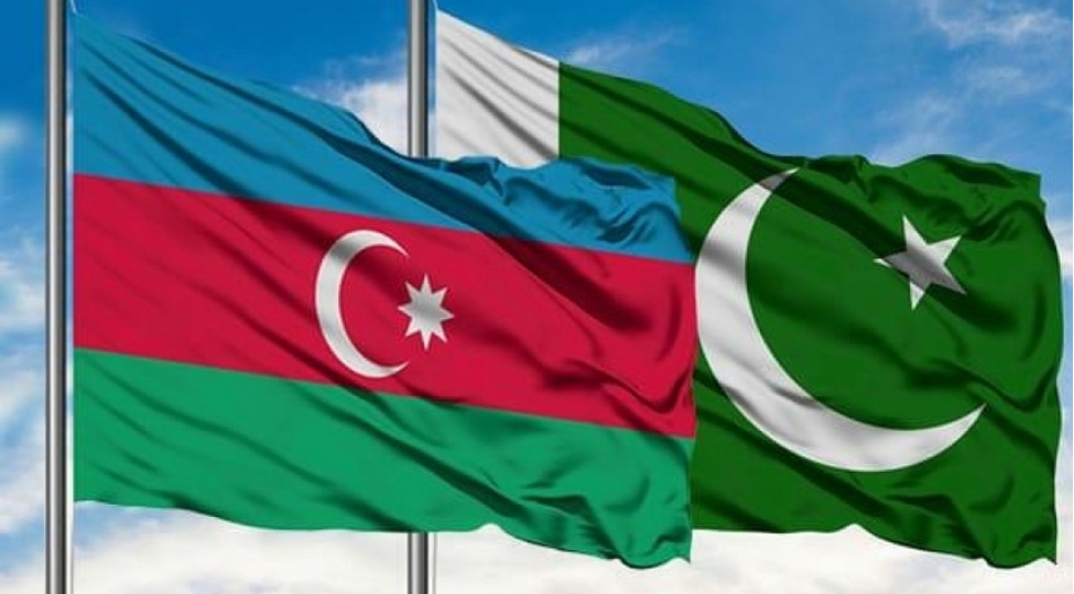 azerbaycan-xin-pakistani-tebrik-edib-5