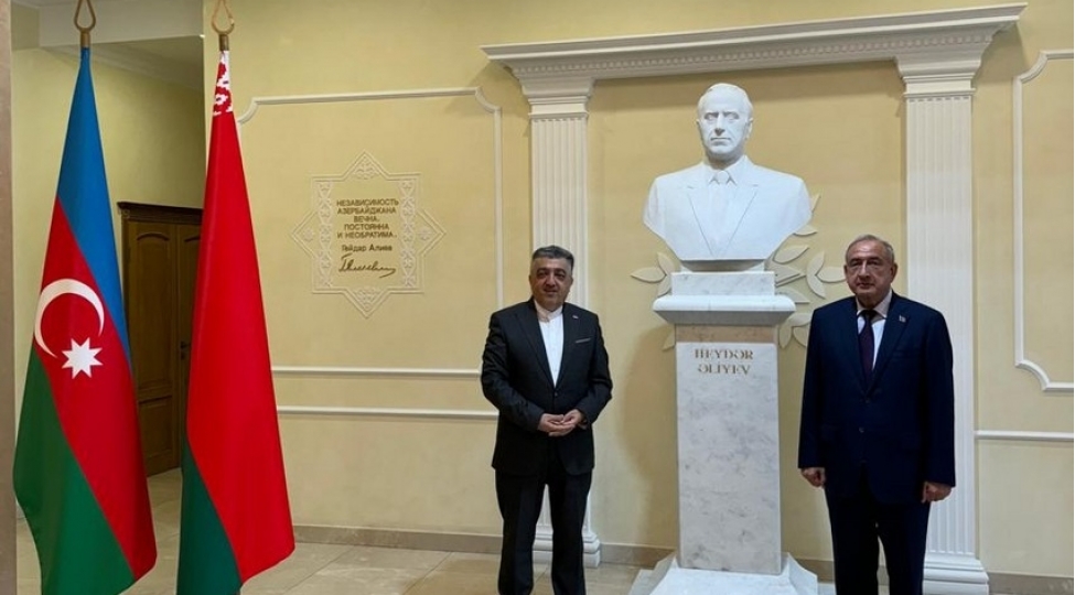 azerbaycan-ve-iranin-belarusdaki-sefirleri-regiondaki-veziyyeti-muzakire-edibler