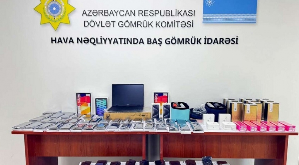 xeyli-miqdarda-mallarin-gomruk-nezaretinden-yayindirilmasinin-qarshisi-alinib