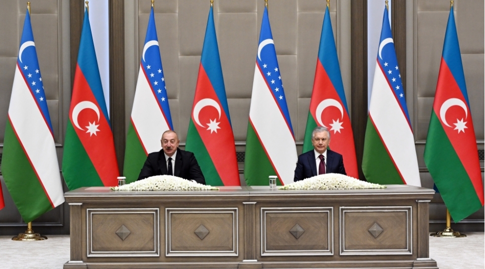 azerbaycan-ve-ozbekistan-prezidentleri-metbuata-beyanatlarla-chixish-edibler-2