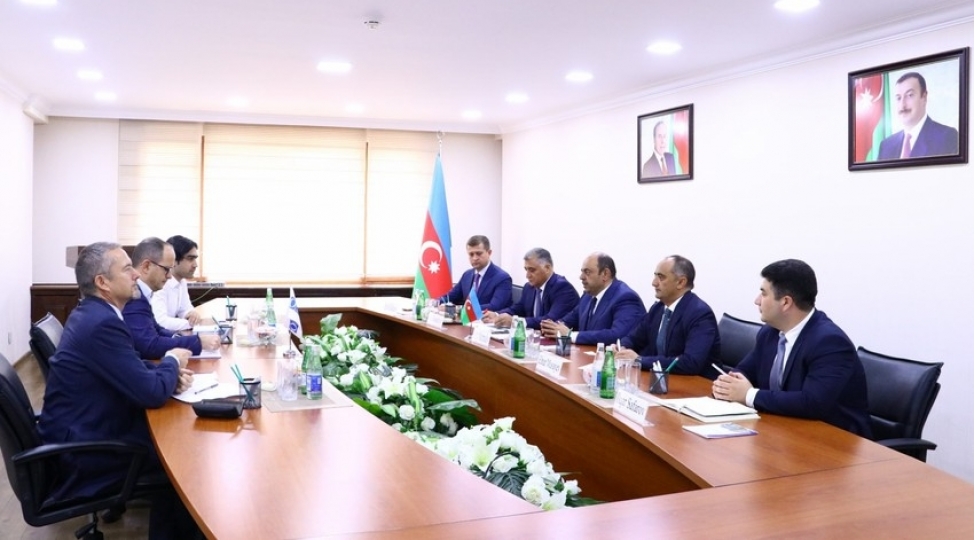 bash-prokurorluqda-atet-dtihb-nin-sechki-mushahide-missiyasinin-rehberi-ile-fikir-mubadilesi-aparilib