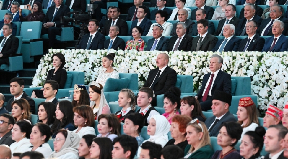 dashkendde-azerbaycan-ve-ozbekistan-incesenet-ustalarinin-birge-qala-konserti-olub