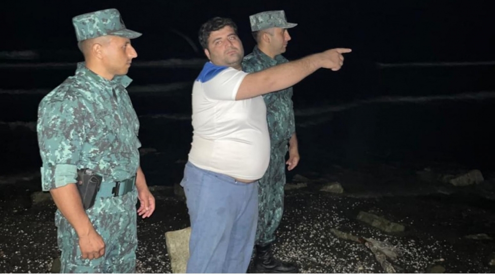 dovlet-serhedini-pozmaga-cehd-gosteren-shexs-saxlanilib-video