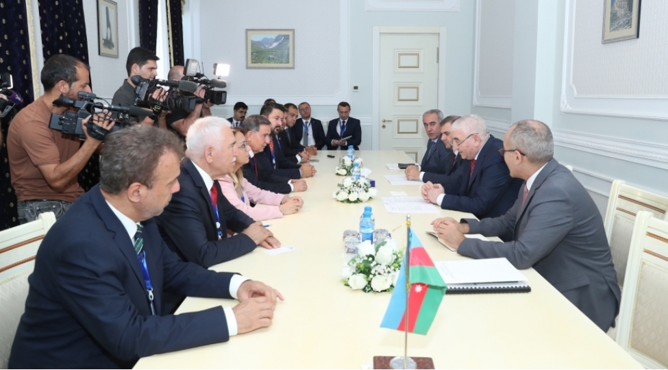merkezi-sechki-komissiyasinin-sedri-turkpa-numayende-heyeti-ile-gorushub