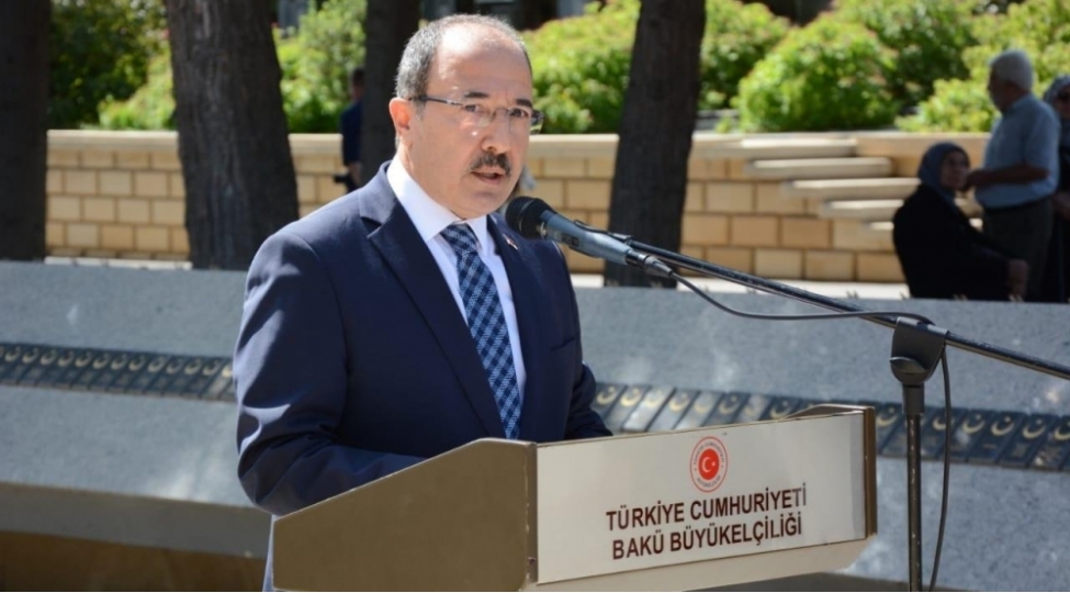 azerbaycanli-qardashlarimizla-zefer-bayramlarimizi-chiyin-chiyine-qeyd-edeceyik-sefir