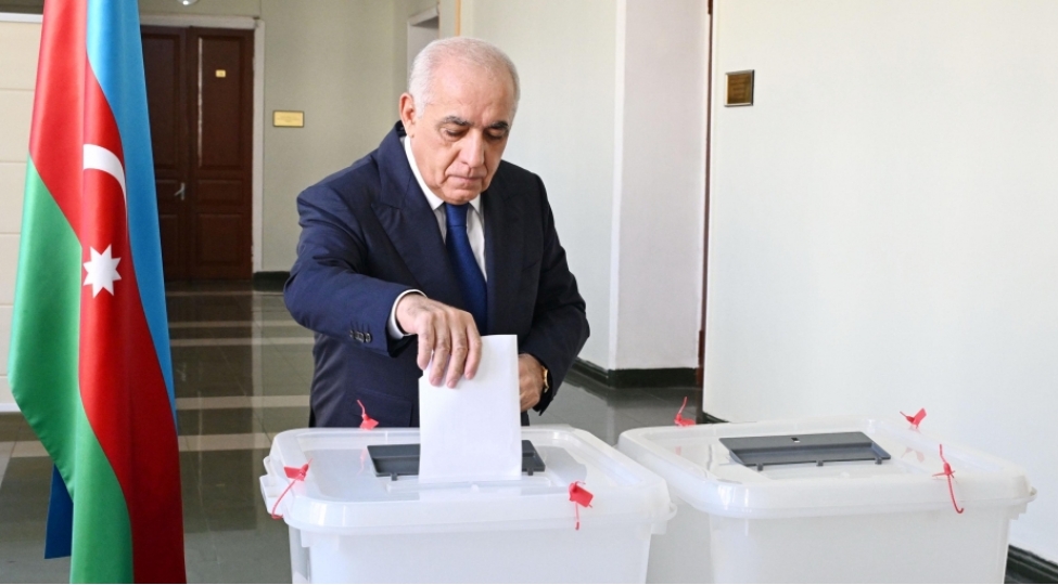 bash-nazir-eli-esedov-2-sayli-sechki-menteqesinde-ses-verib