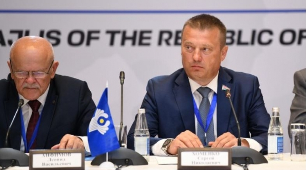 belaruslu-deputat-biz-iki-olkenin-parlamentleri-arasinda-six-elaqelerin-davam-edeceyini-gozleyirik