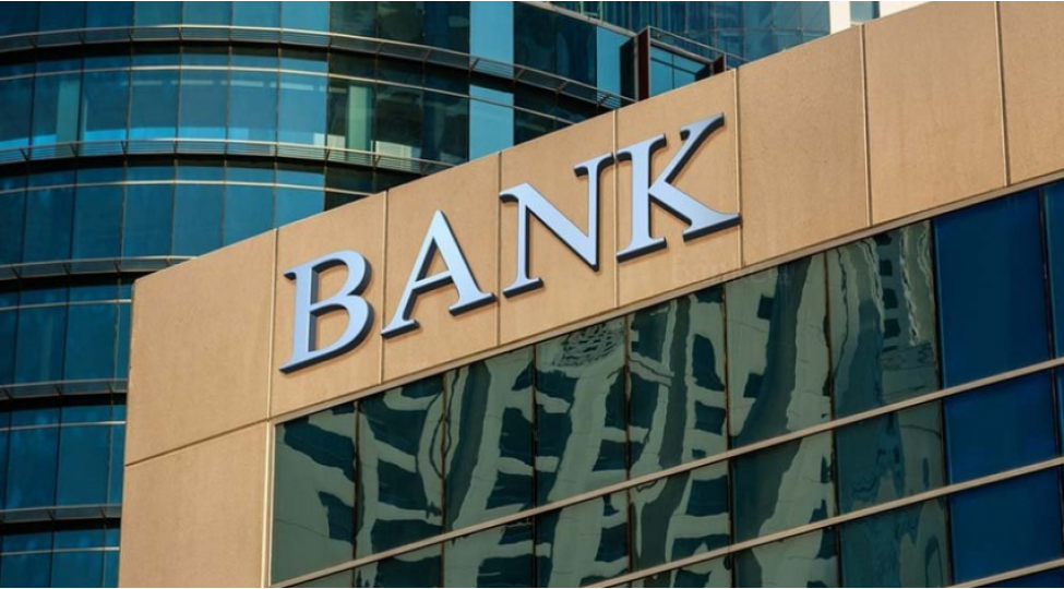 azerbaycanda-banklarin-daxili-ipoteka-kreditleri-uzre-standartlar-sertleshib-teleb-azalib