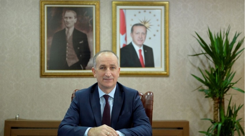 dehshetli-zelzele-zamani-ilk-yardima-gelen-azerbaycan-oldu-turkiyeli-nazir-muavini
