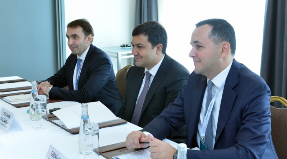 azerbaycan-imf-ile-emekdashligin-perspektivlerini-muzakire-edib