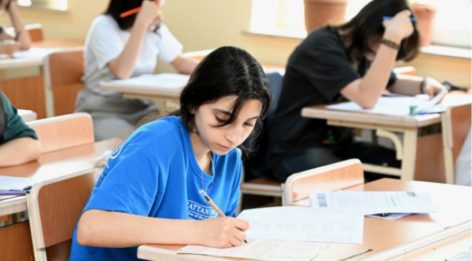 dim-9-cu-sinif-buraxilish-imtahaninda-yeni-imtahan-modeli-tetbiq-edilecek