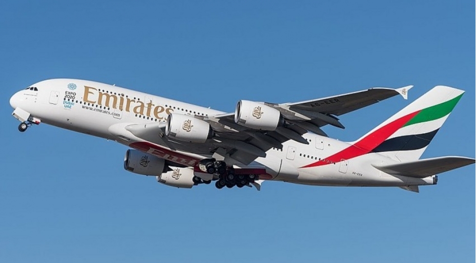 emirates-aviashirketi-sernishinlere-qadaga-qoyub