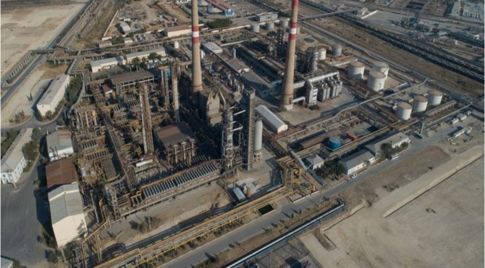 azerbaycanda-neft-emali-204-artib