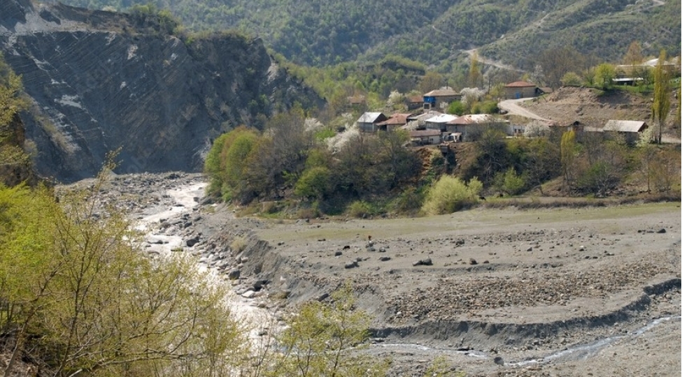 namazgah-lahic-yolunda-kichikmiqyasli-uchqun-qeyde-alinib