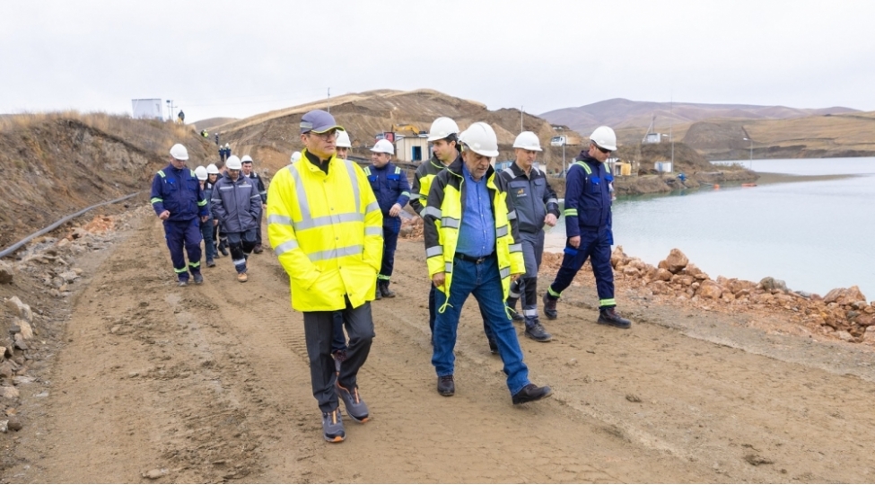 azergold-qsc-nin-numayende-heyeti-gedebey-sazish-sahesine-novbeti-defe-sefer-edib