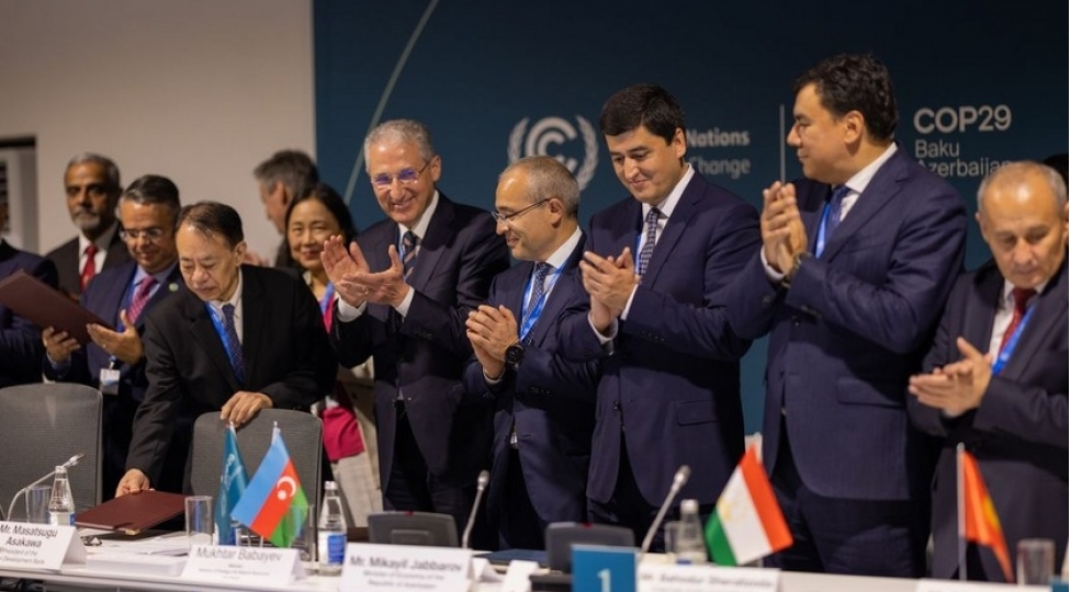 cop29-cherchivesinde-merkezi-asiya-olkeleri-iqlim-deyishikliyi-ve-buzlaqlarin-qorunmasi-uzre-birge-beyanname-imzalayiblar-foto