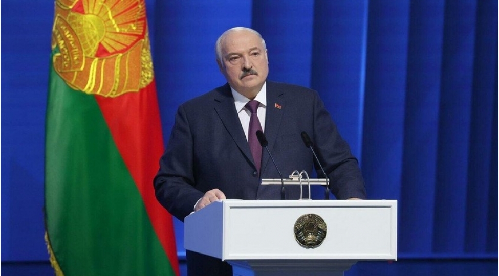 lukashenko-teyyare-qezasi-ile-elaqedarazerbaycan-prezidentine-bashsagligi-verib