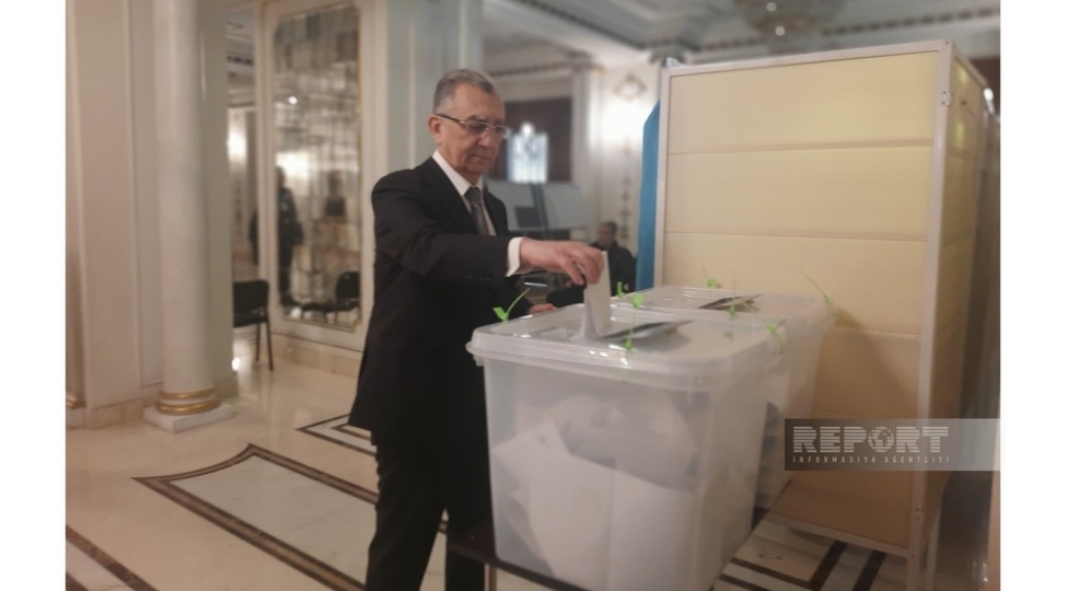 eldar-ezizov-belediyye-sechkilerinde-ses-verib