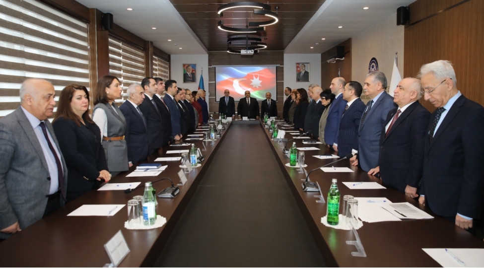 bsu-da-qerbi-azerbaycan-movzusunda-elmi-konfrans-ve-qerbi-azerbaycan-elmi-tedqiqat-merkezinin-achilishi-olub