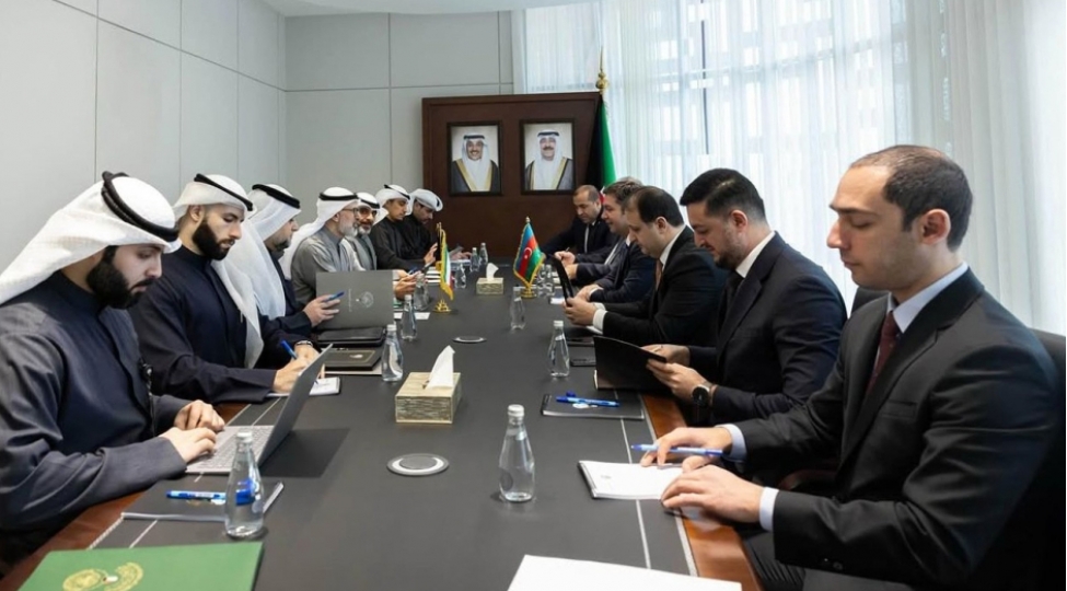 azerbaycan-ve-kuveyt-arasinda-siyasi-meslehetleshmeler-kechirilib