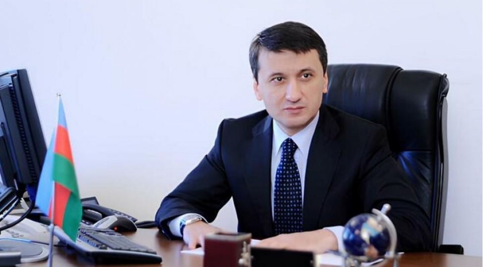 azer-qasimov-prezidentin-metbuat-katibi-vezifesinden-azad-edilib