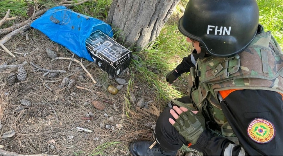 bakida-partladici-ve-qumbaralar-ashkarlanib-video