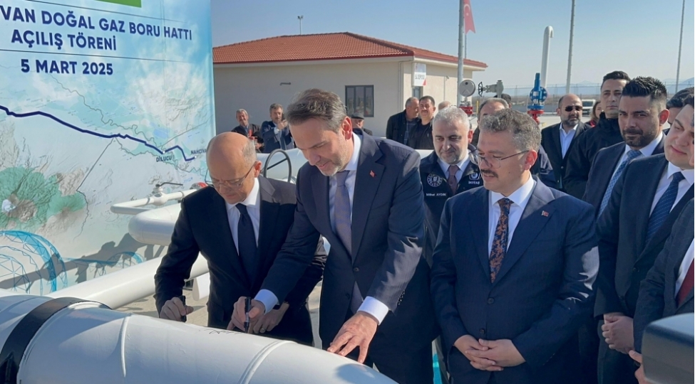 perviz-shahbazov-igdir-naxchivan-qaz-kemerinin-achilmasi-strateji-enerji-terefdashliginda-yeni-kechiddir