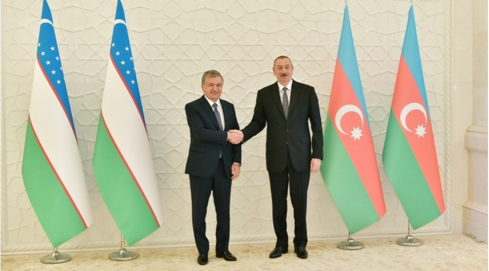 prezident-ilham-eliyevle-ozbekistan-lideri-shavkat-mirziyoyev-arasinda-telefon-danishigi-olub