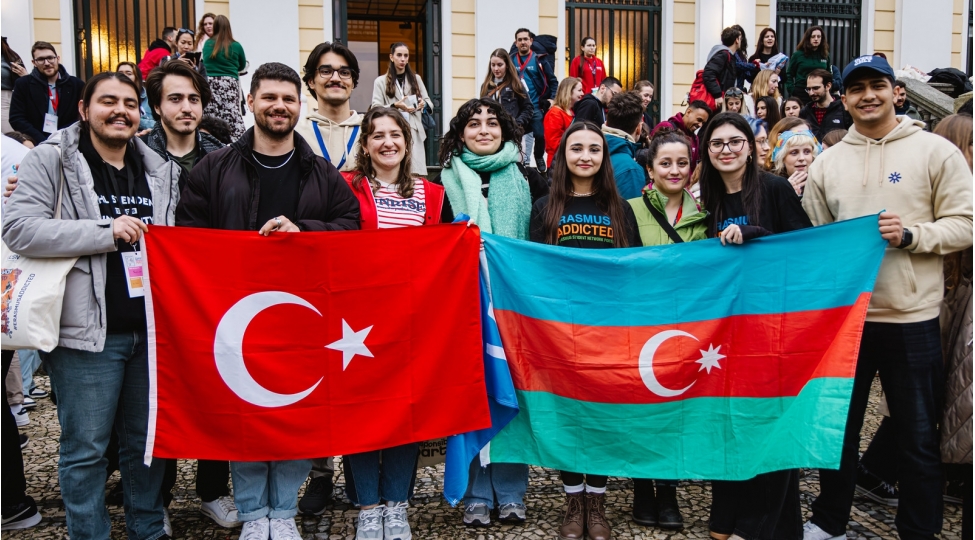 BANM tələbəsi Portuqaliyada Azərbaycan haqqında təqdimat edib