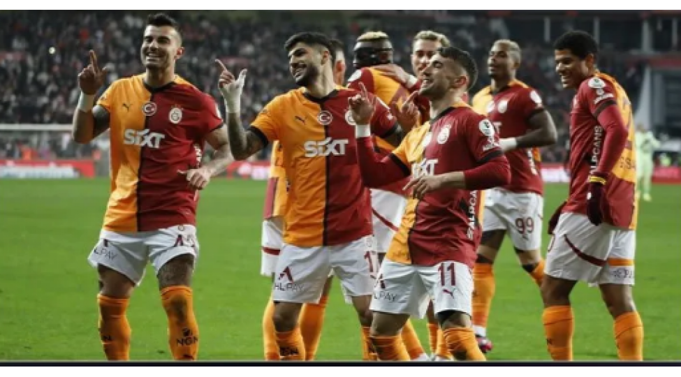 qalatasaray-samsunsporu-seferde-meglub-etdi