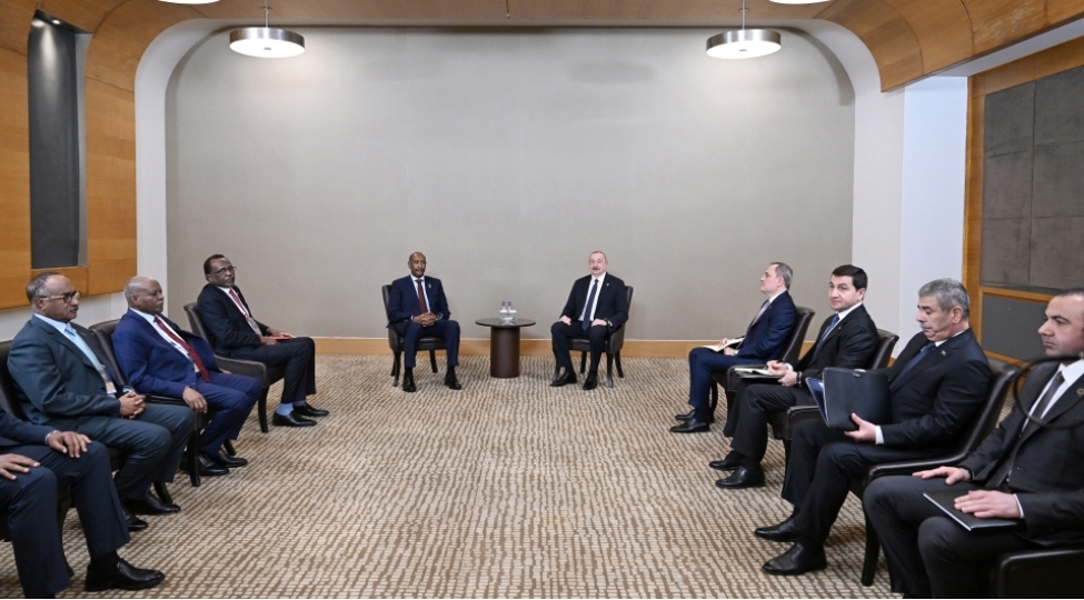 prezident-ilham-eliyevin-antalyada-sudanin-suveren-kechid-shurasinin-sedri-ile-gorushu-olub-yenilenecek