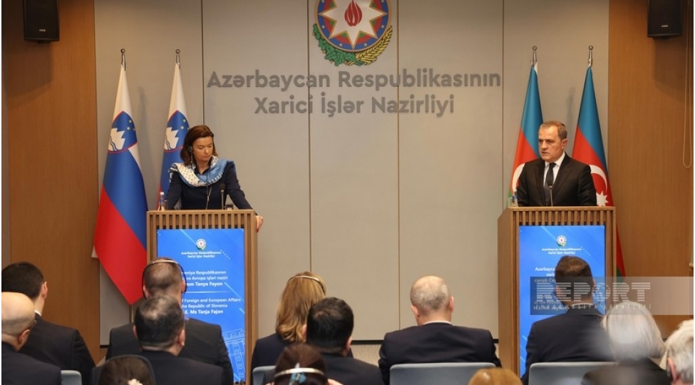 ceyhun-bayramov-sloveniyali-hemkarini-ermenistanla-sulh-prosesi-barede-melumatlandirib