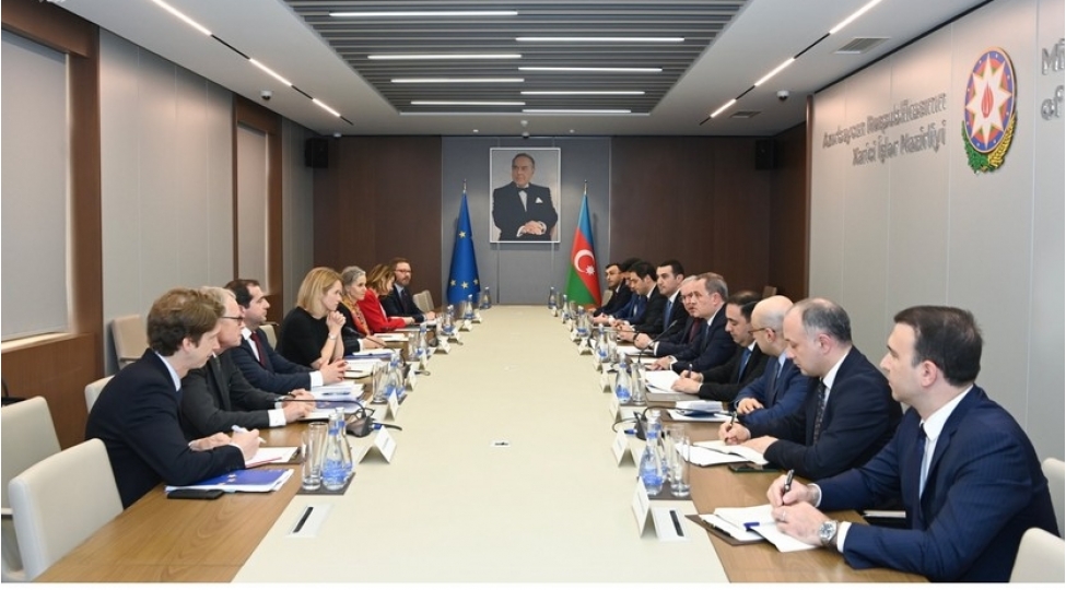 ceyhun-bayramovla-kaya-kallas-arasinda-genishterkibli-gorush-bashlayib