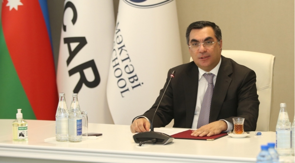banm-rektoru-elmar-qasimov-teknofest-2025de-ishtirak-edecek-telebelerle-gorushub