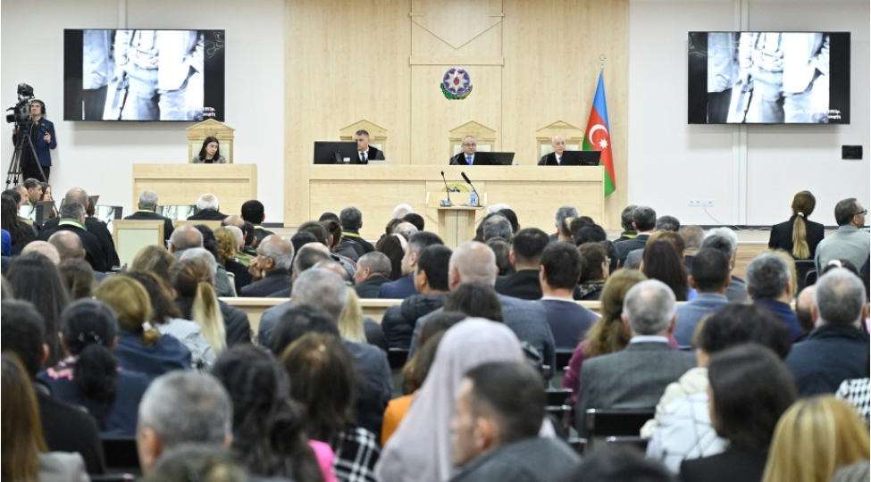 mehkemede-lachinin-ermenistan-silahli-quvveleri-terefinden-ishgali-ile-bagli-videomaterial-numayish-etdirilib