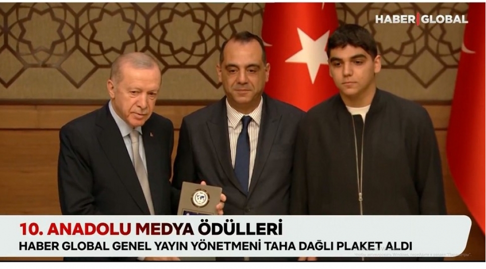 erdogan-haber-globala-mukafat-teqdim-edib