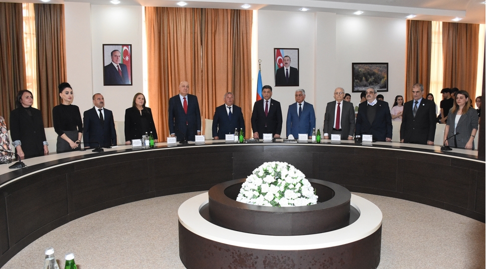 qaradagda-muasir-azerbaycan-dovletinin-qurucusu-heyder-eliyev-movzusunda-tedbir-kechirilib