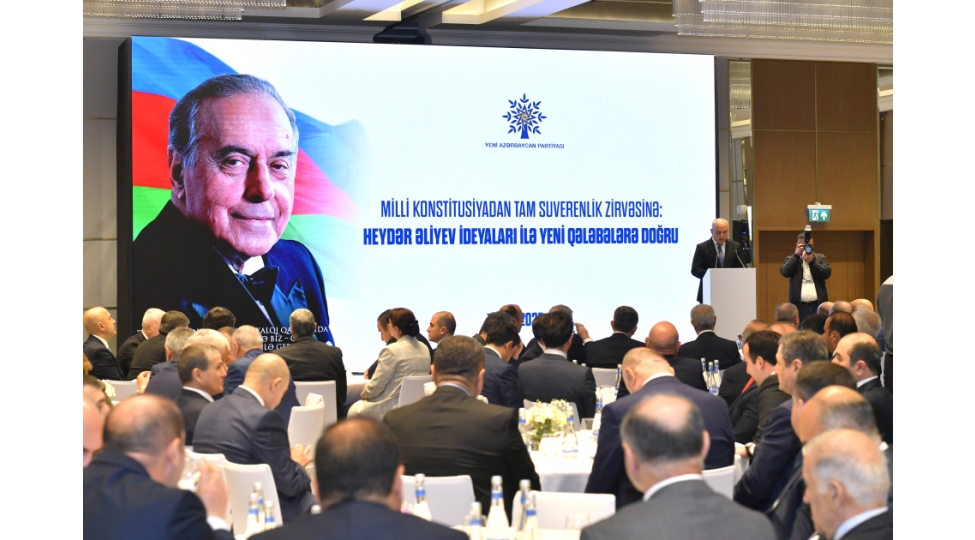 bakida-heyder-eliyev-ideyalari-ile-yeni-qelebelere-dogru-movzusunda-tedbir-kechirilir