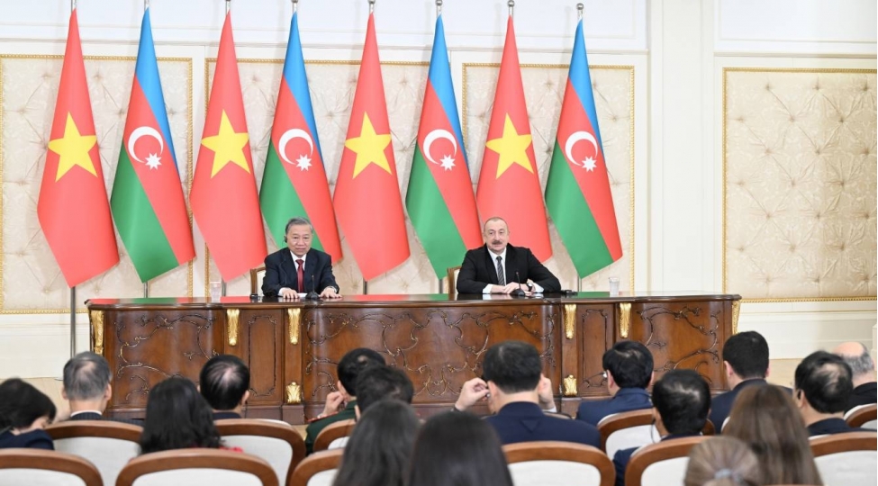 azerbaycanvyetnam-munasibetleri-strateji-merheleye-kechid-edir