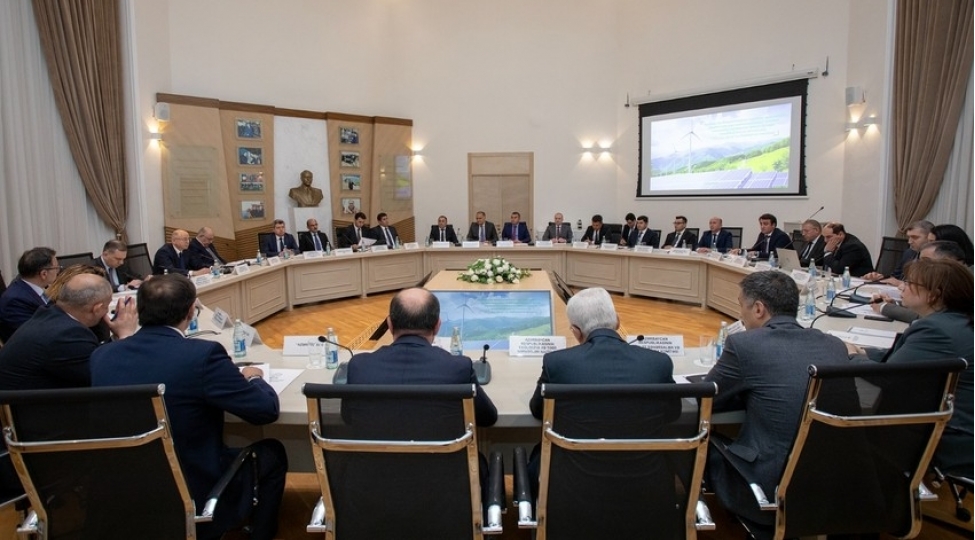qarabag-ve-sherqi-zengezurda-yashil-ve-semereli-texnologiyalarin-tetbiqi-muzakire-olunub