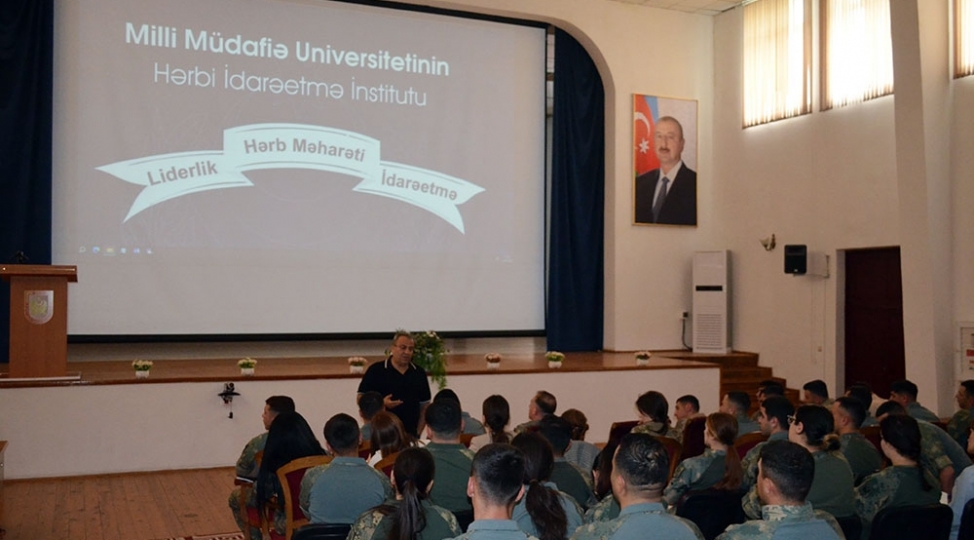 azerbaycan-ordusunda-psixoloqlarla-telim-kechirilib