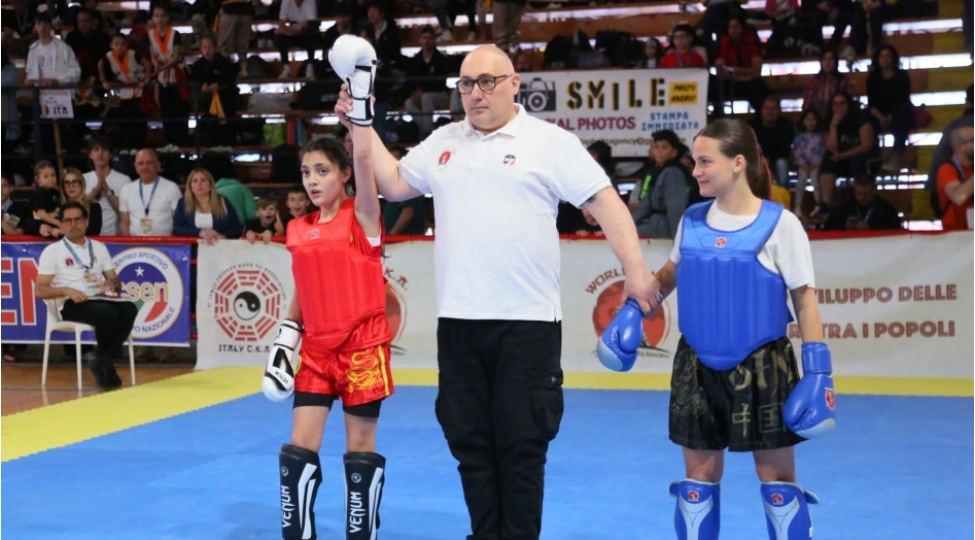 emine-eliyeva-dunya-chempionu-olub