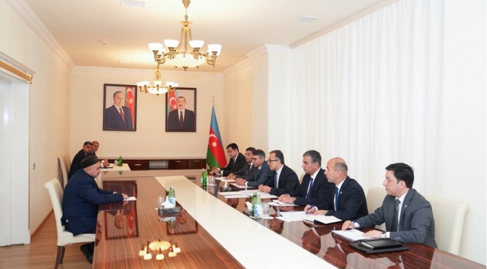 ramin-memmedov-qazaxda-vetendashlarin-muracietlerini-dinleyib