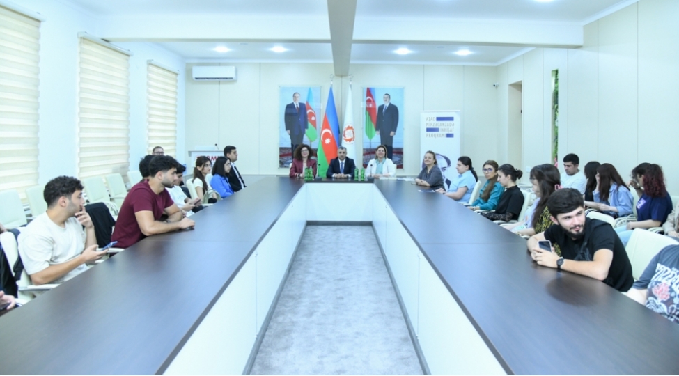 bmu-da-azad-mirzecanzade-inkishaf-proqrami-ile-bagli-infosessiya