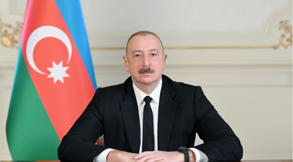 azerbaycan-prezidenti-xdeki-sehifesinde-macaristana-seferi-barede-videocharx-paylashib-video